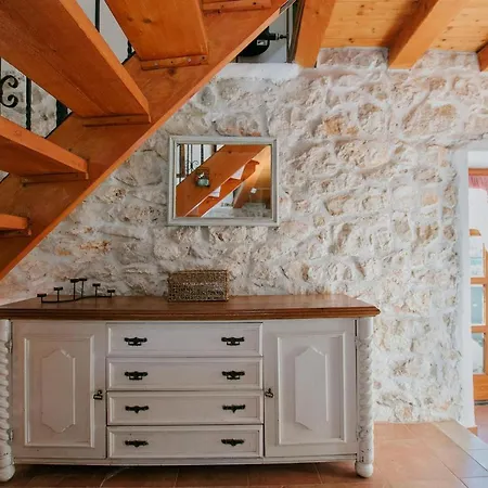 Ferienhaus House Rusula *